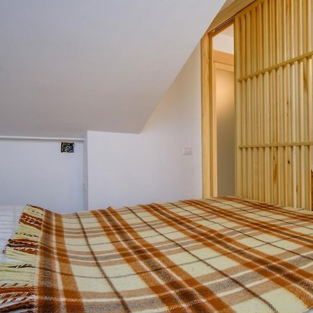 Elegant Apartment Iris Mali Losinj Exterior photo